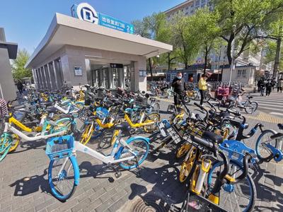 新華全媒+丨共享單車健康發(fā)展還需邁過(guò)&ldquo;三道坎&rdquo;